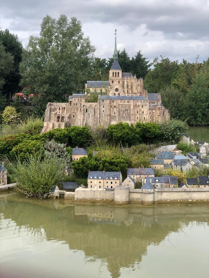 Spa Jungle Le Mesnil-Saint-Denis エクステリア 写真