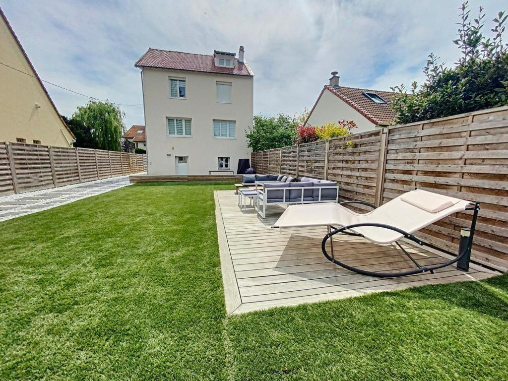 Spa Jungle Le Mesnil-Saint-Denis エクステリア 写真