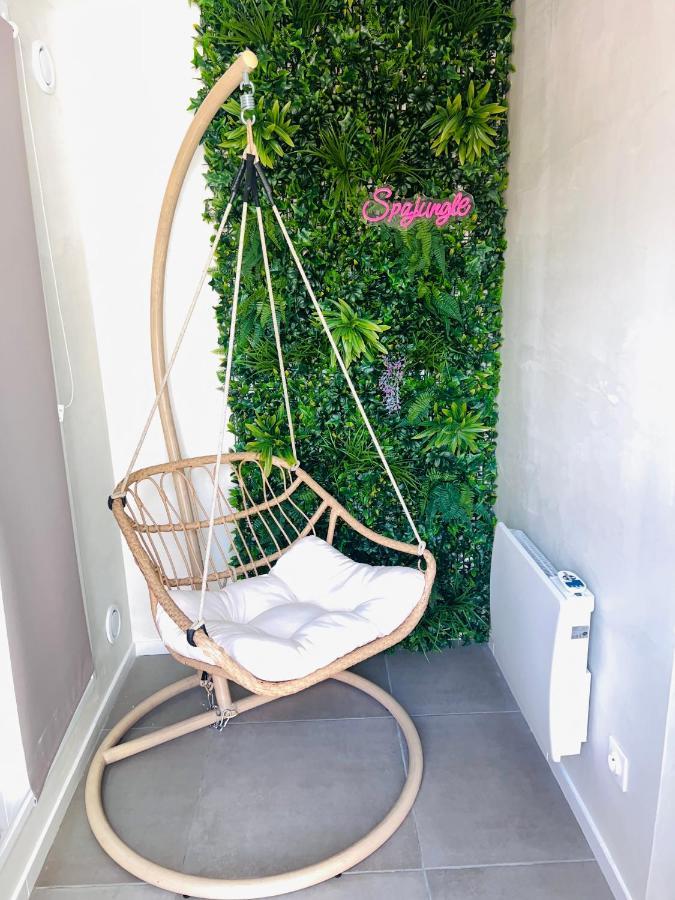 Spa Jungle Le Mesnil-Saint-Denis エクステリア 写真