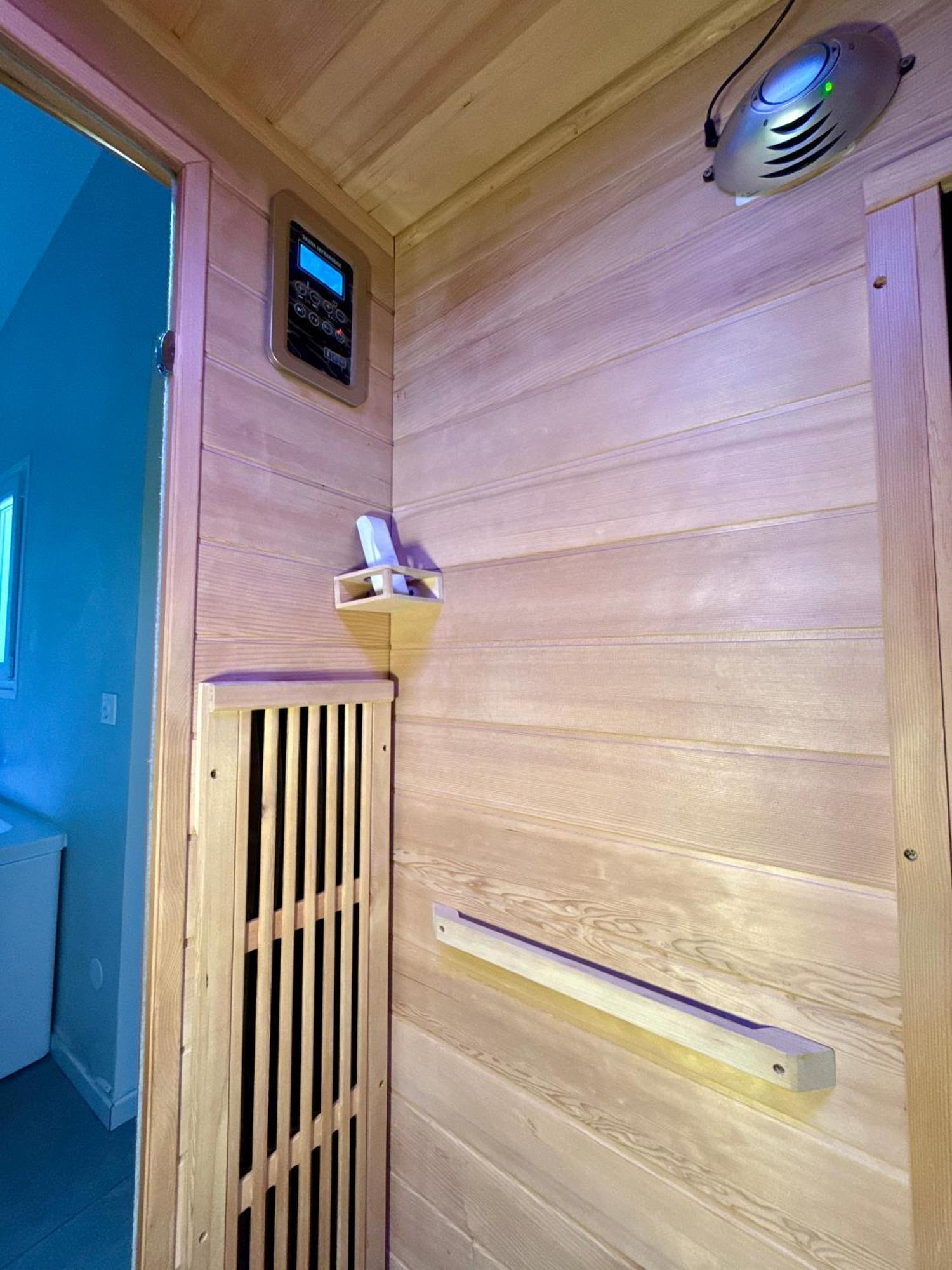 Spa Jungle Le Mesnil-Saint-Denis エクステリア 写真